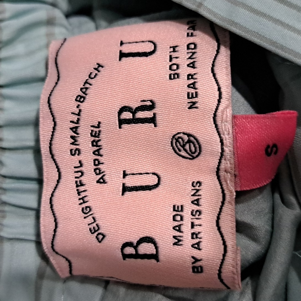 Buru Sweetheart Neck 3/4 Balloon Sleeve Textured Stripe Smocked Top & Skirt Set - Picture 11 of 16